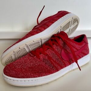 Nike Tennis Classic Ultra Flyknit 2016 "Gym Red" 830704-600 Men’s Size 10.5